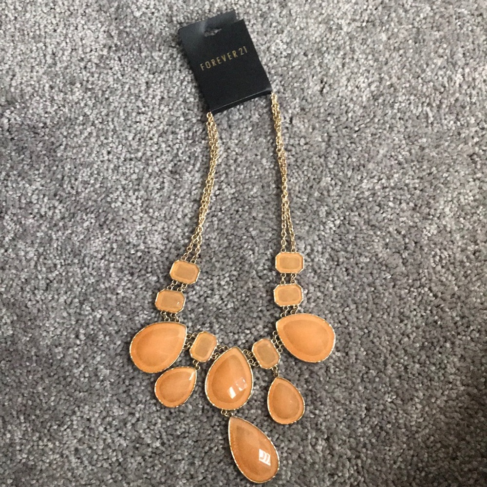 Forever 21 necklace